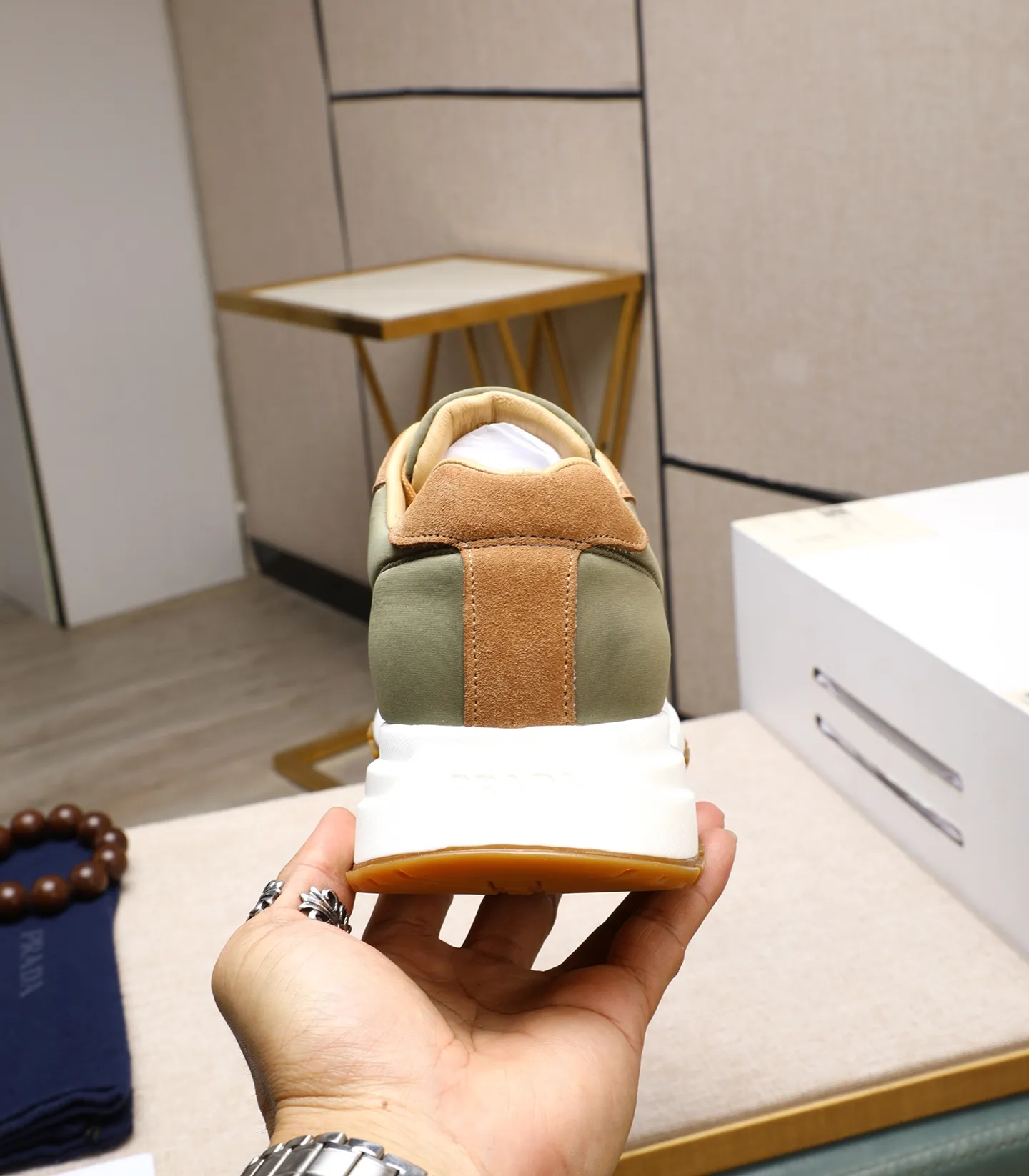 Men's shoes💰460🌹🌹[PRADA—Prada] latest model🙈original replica! 👟👟👟Available here. The workmanship is top-notch. The upper is made from Italy. 🇮🇹Imported first-layer cowhide. ❗️Breathable genuine leather lining @Suitable for travel. The original version has an enlarged engraved sole, making it suitable for all kinds of travels, showing low-key luxury. Let quality speak for itself. Color: Size: 38-44